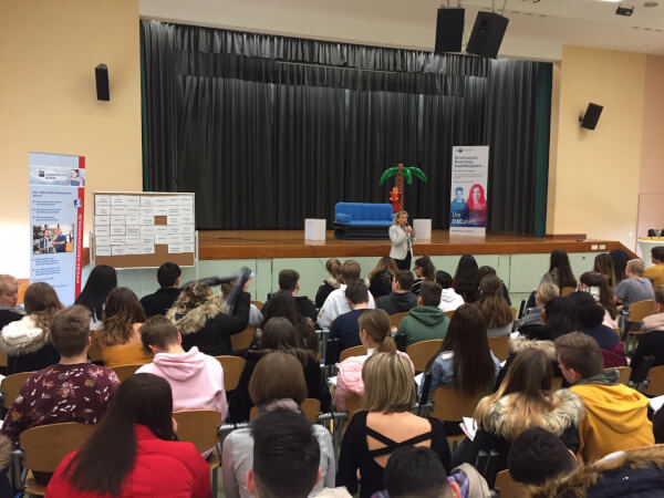 Frau Stütz betont Bedeutung der Veranstaltung