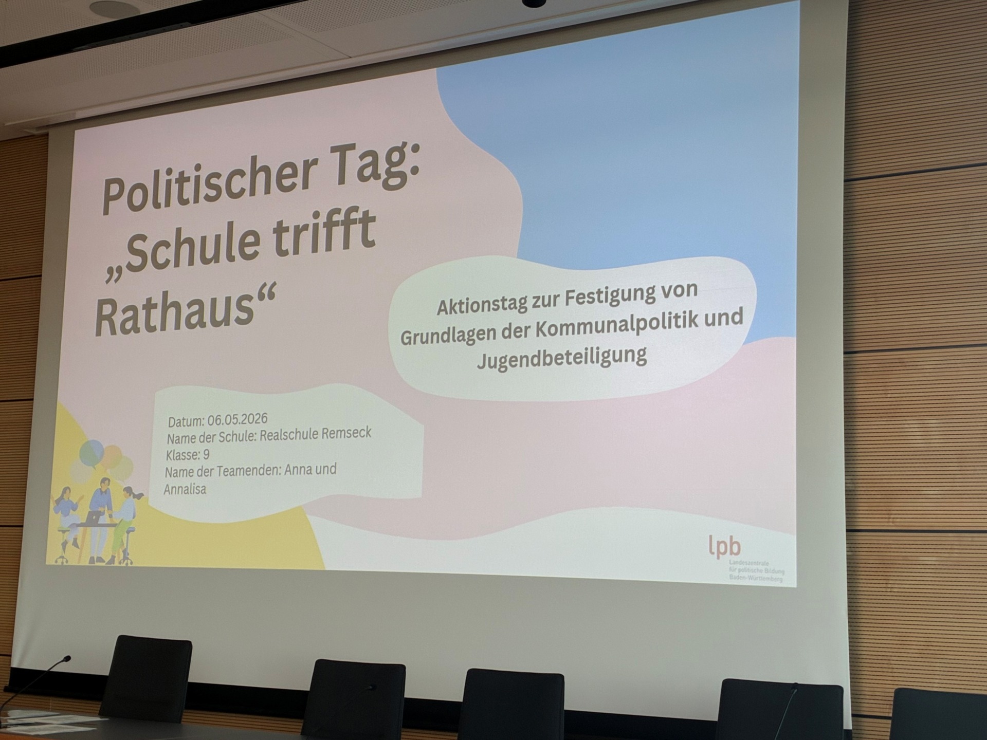 Schule trifft Rathaus
